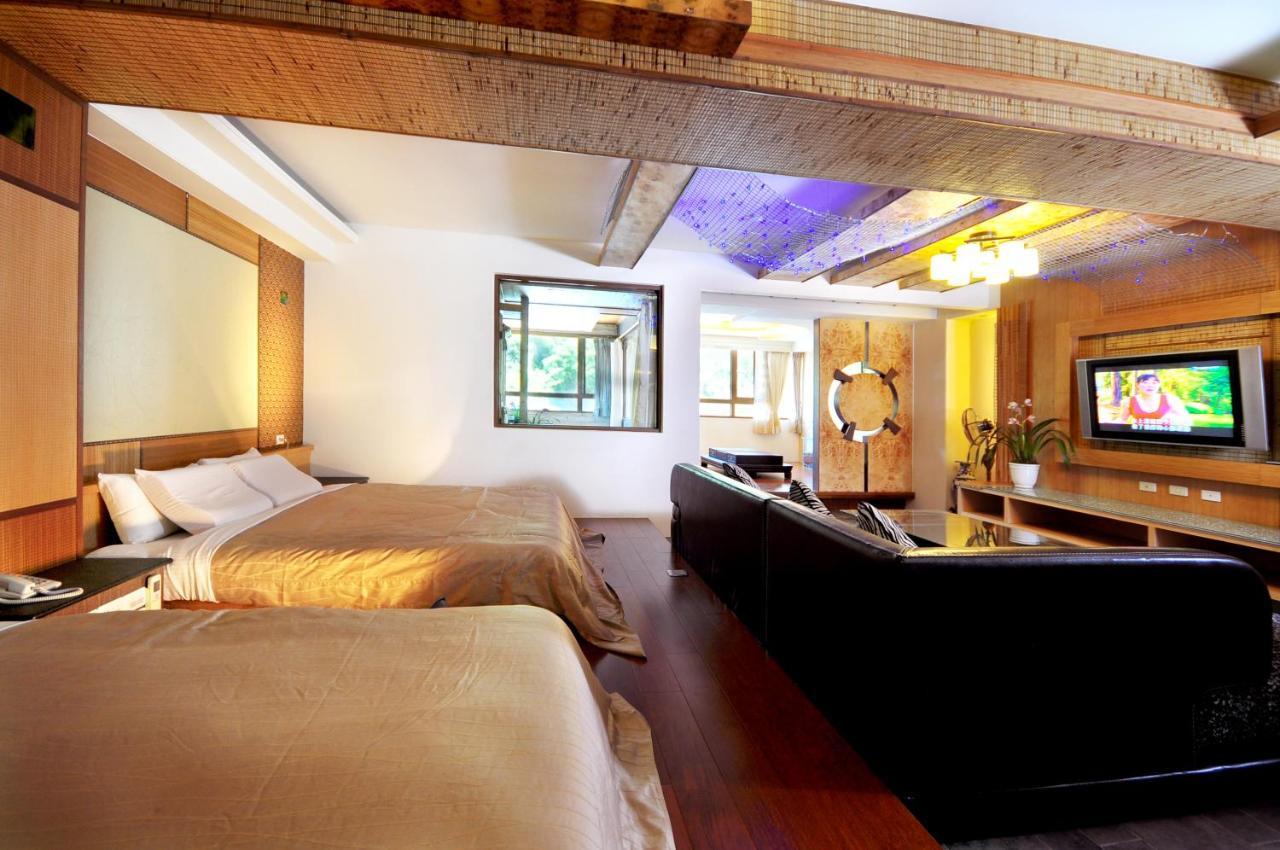 Chief Villa Hot Spring Resort เหรินอ้าย ภายนอก รูปภาพ